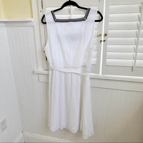 Talbots White Cotton Gauze Embroidered Square Neckline Belted Dress 14P - Picture 3 of 6